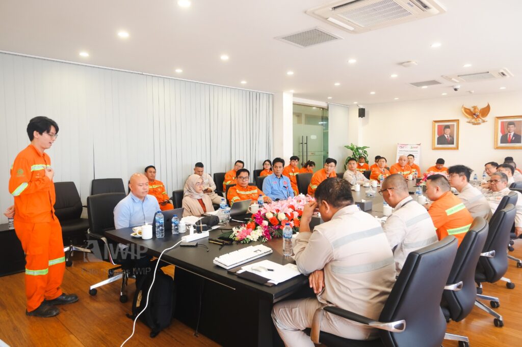 WhatsApp Image 2024-12-05 at 08.08.17 (9)