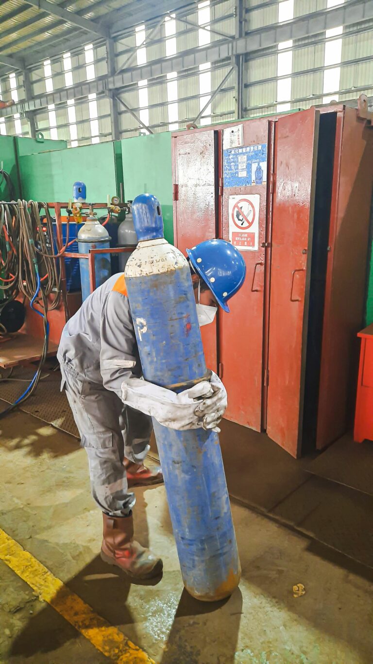 Manual Handling Meningkatkan Produktivitas Dengan Postur Kerja yang Aman 2